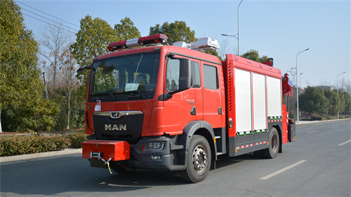 曼恩搶險(xiǎn)救消防車(國六)